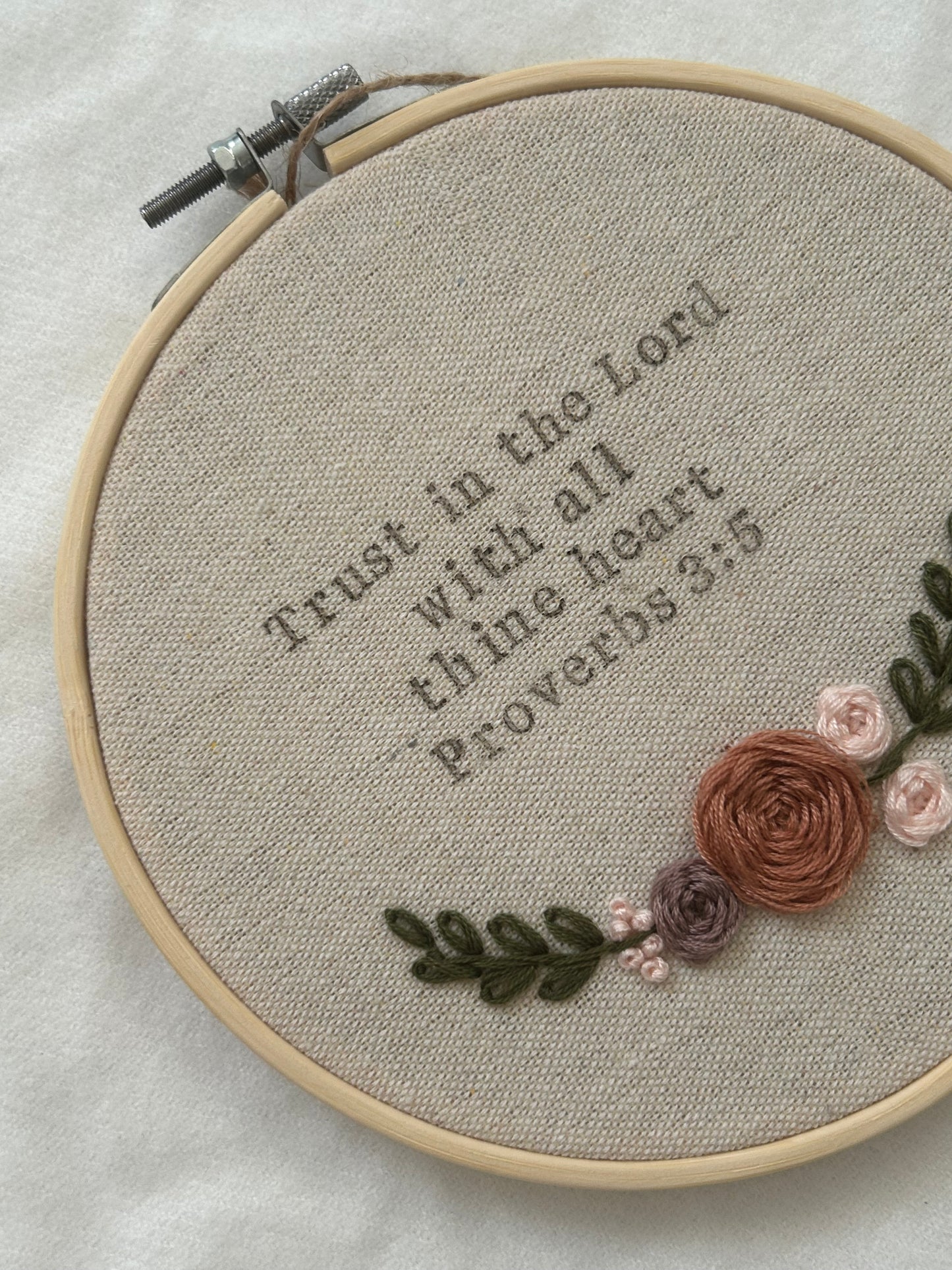 ‘Trust in the Lord with all thine heart’ 6” hoop