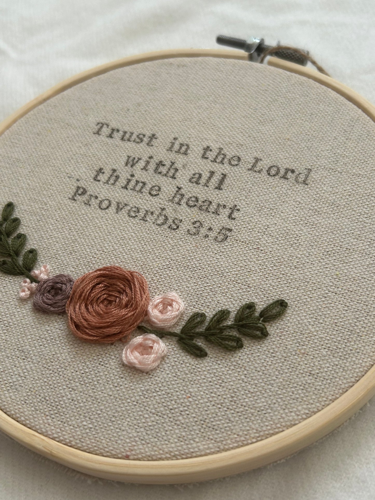 ‘Trust in the Lord with all thine heart’ 6” hoop