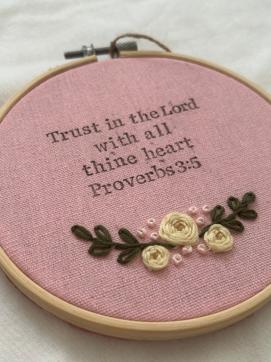 ‘Trust in the Lord’ 5” hoop