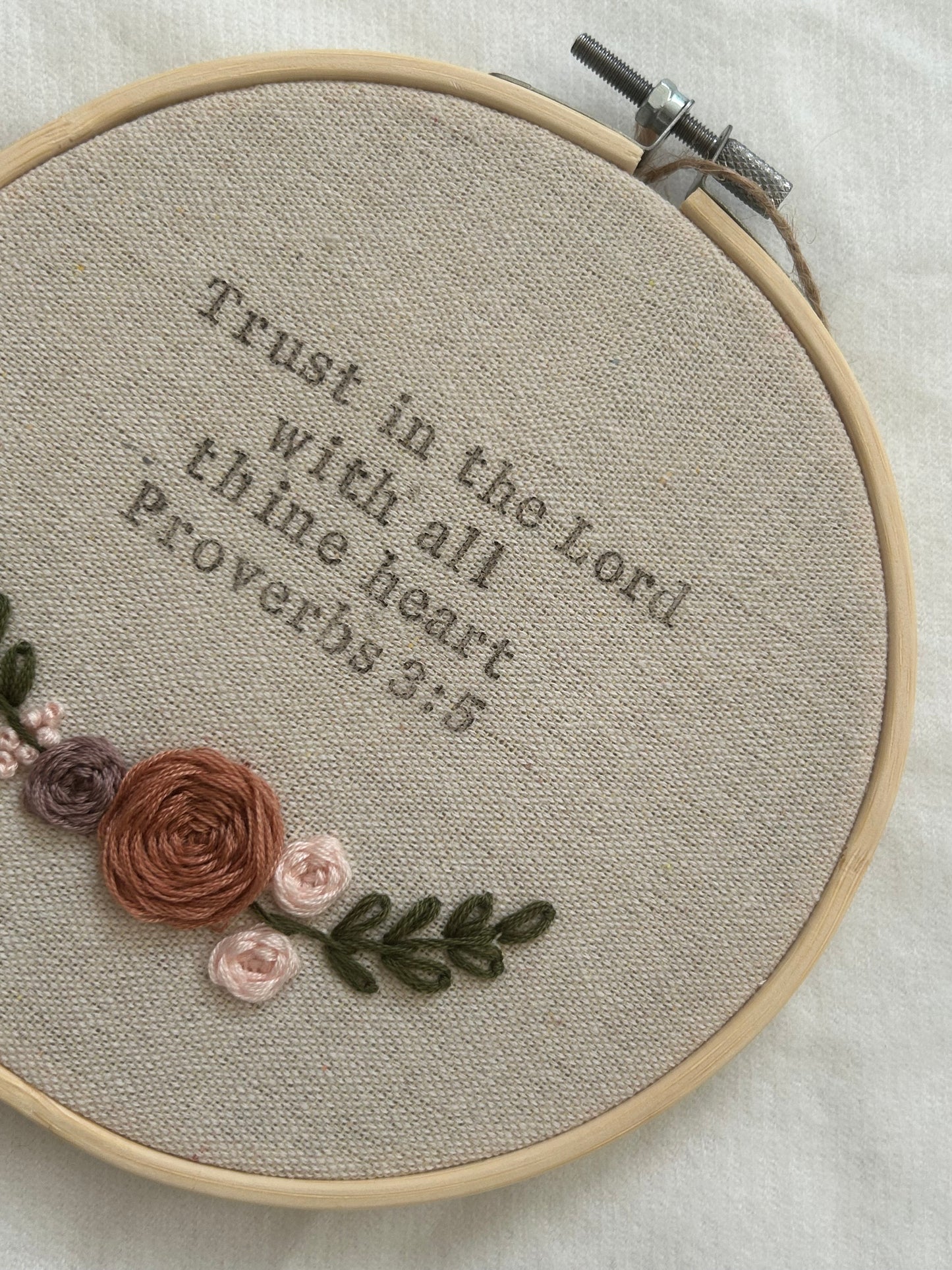 ‘Trust in the Lord with all thine heart’ 6” hoop